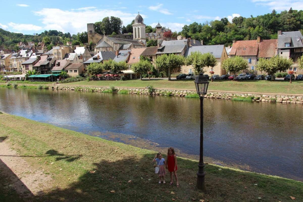 La Vieille Ferme: Superbe Complexe De 3 Gites En Pierre Avec Piscine Au Coeur Du Perigord Noir Saint-Genies ภายนอก รูปภาพ
