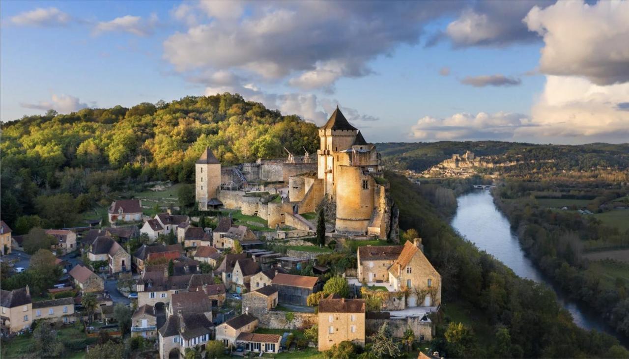 La Vieille Ferme: Superbe Complexe De 3 Gites En Pierre Avec Piscine Au Coeur Du Perigord Noir Saint-Genies ภายนอก รูปภาพ