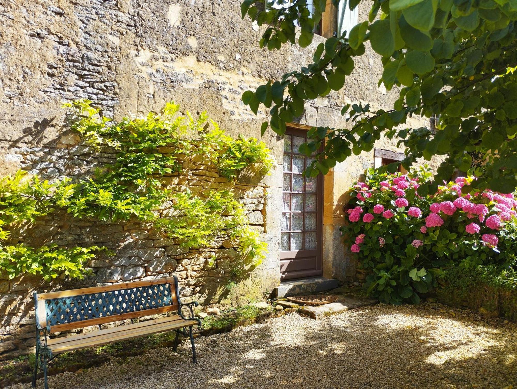 La Vieille Ferme: Superbe Complexe De 3 Gites En Pierre Avec Piscine Au Coeur Du Perigord Noir Saint-Genies ภายนอก รูปภาพ